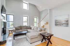 3 Flat Building Downtown - With Private Patios